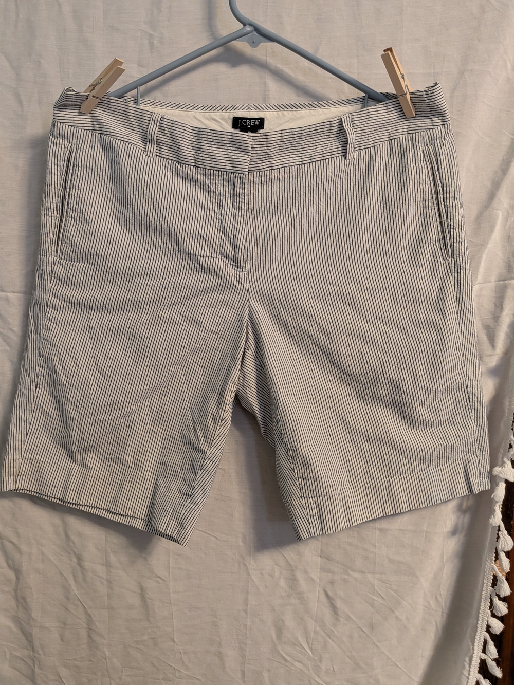 J. Crew Women's Seersucker Stripe Shorts - Navy/White